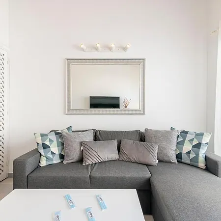 Sunshine Holidays , Playa De Fanabe アパート アデヘ